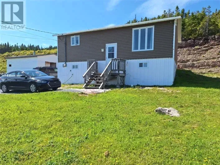 688 Oceanview Drive, Cape St George