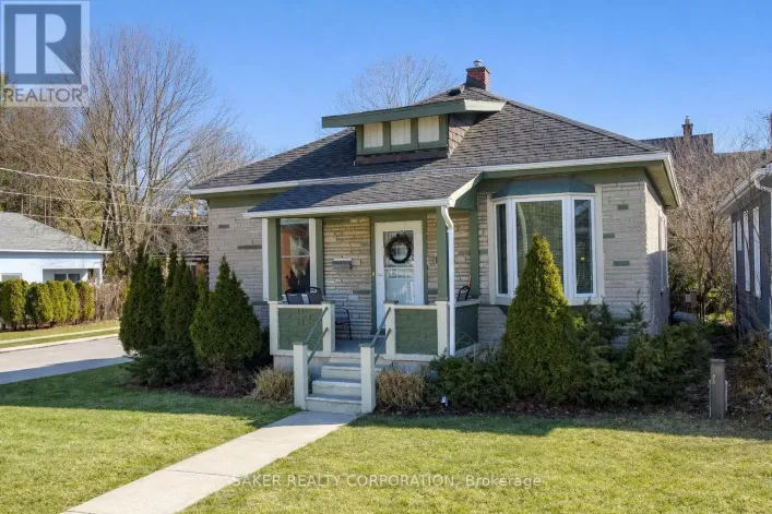 688 WILLIAM STREET, London East