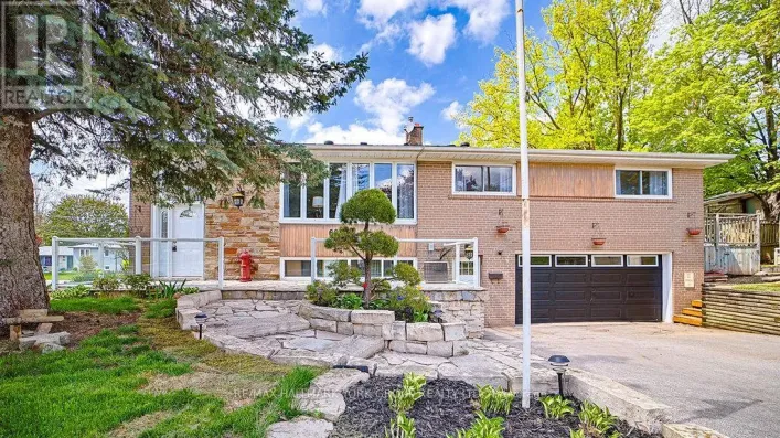 689 SUNNYPOINT DRIVE, Newmarket