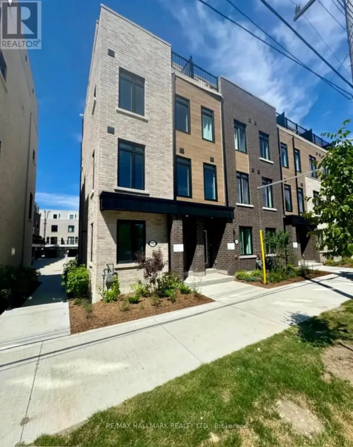 68A TISDALE AVENUE, Toronto