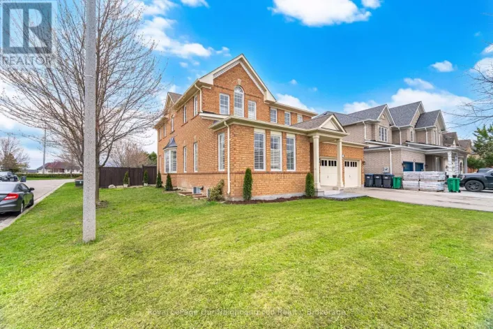 69 BLOOMSBURY AVENUE, Brampton