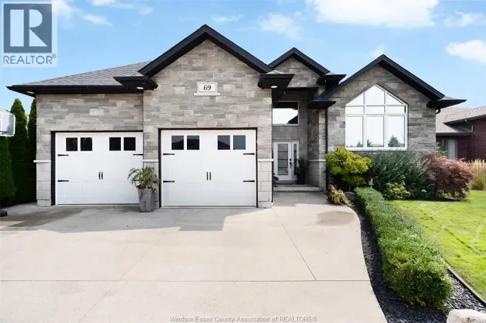 69 CONSERVATION BOULEVARD, Kingsville