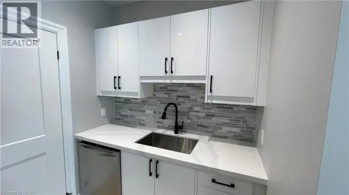 69 EAST MAIN Street Unit# 102, Welland