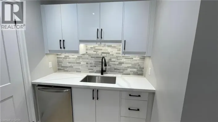 69 EAST MAIN Street Unit# 102, Welland