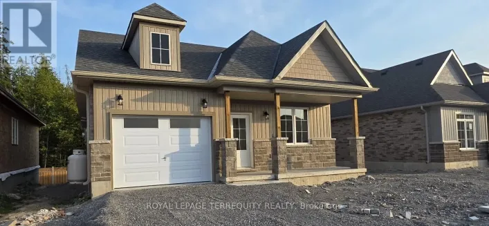 69 HILLCROFT WAY, Kawartha Lakes