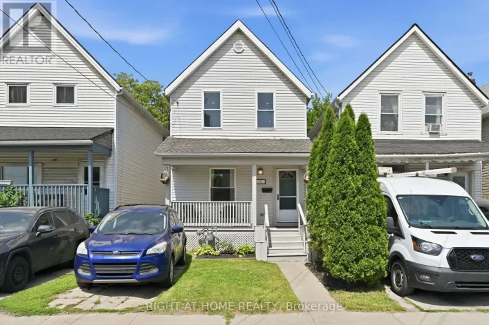 69 HILLYARD STREET, Hamilton