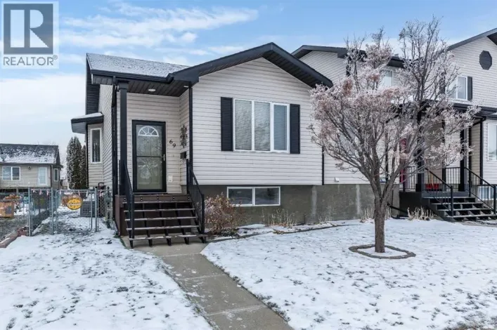 69 Hudson Way NE, Medicine Hat
