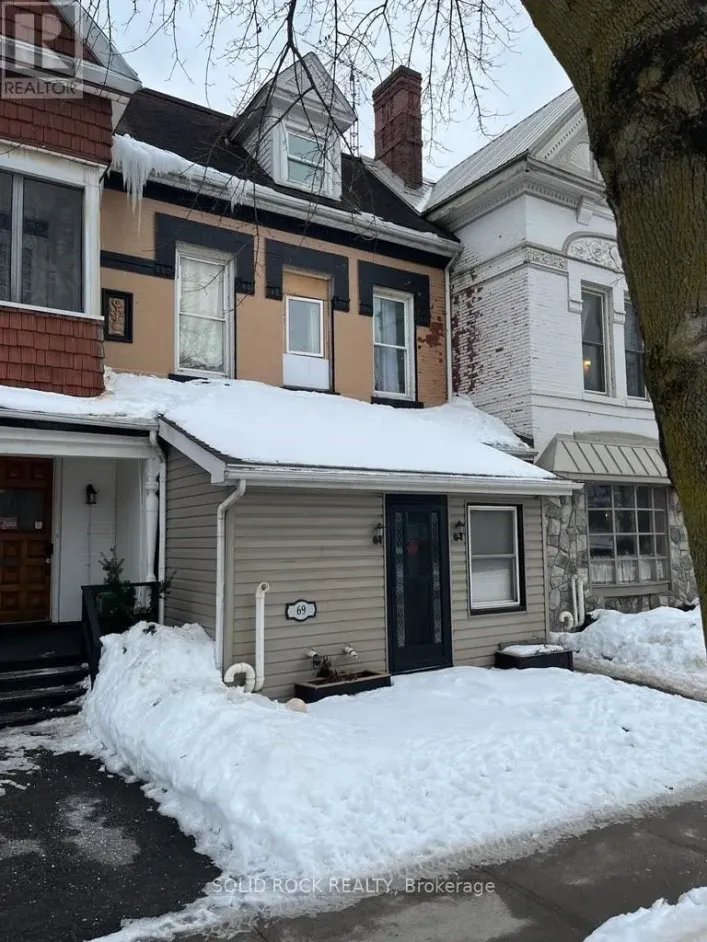 69 KING STREET E, Brockville