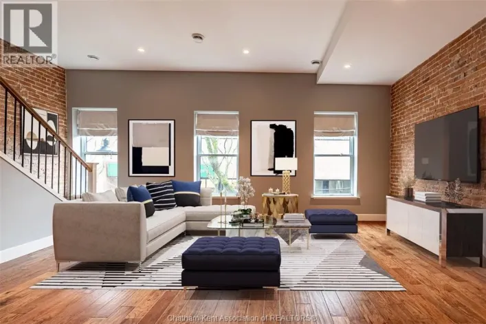 69 King STREET West Unit# 202, Chatham