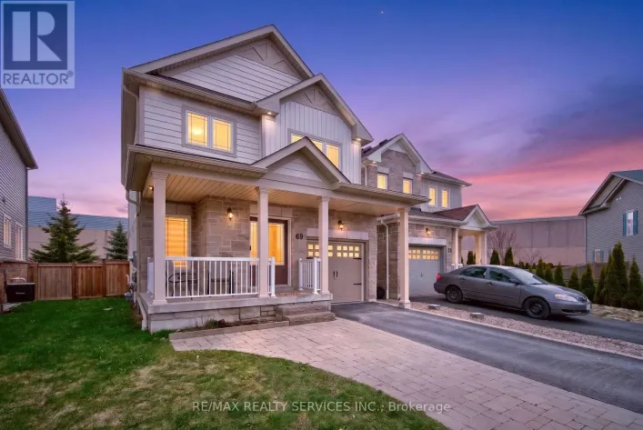 69 MANTZ CRESCENT, Whitby