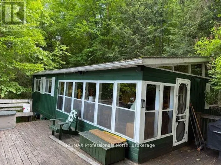 69 MAPLE DRIVE, Perry