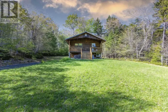 69 Maple Way, Weymouth Falls