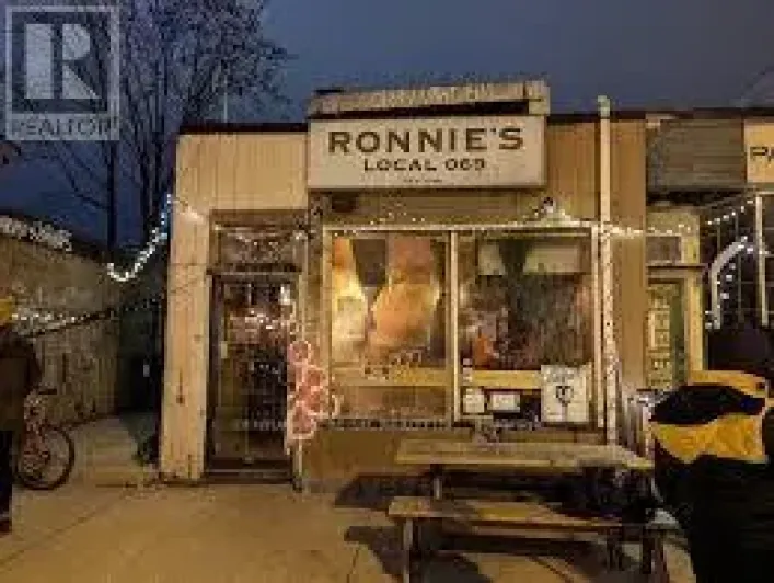 69 NASSAU STREET, Toronto