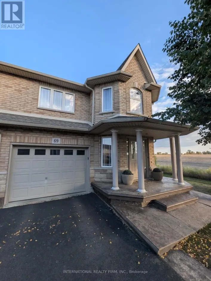 69 PERIWINKLE DRIVE, Hamilton