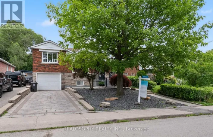 69 SQUIRES AVENUE, Toronto