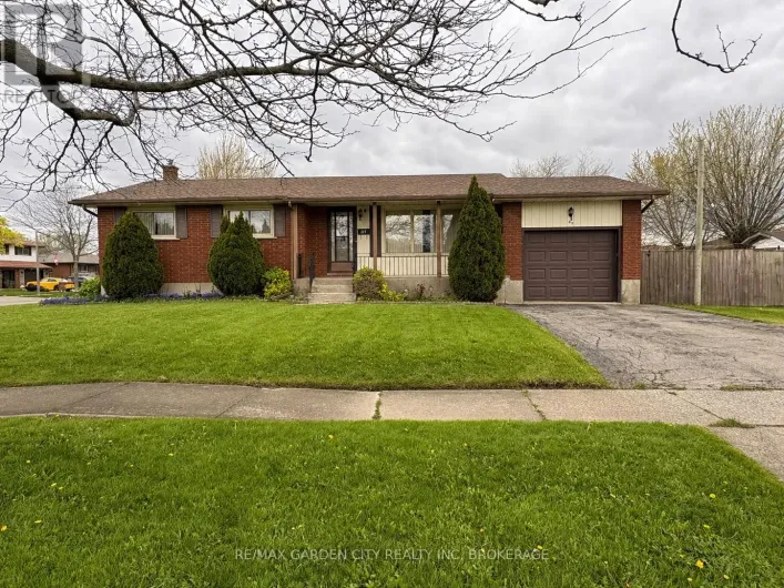 69 STRATHMORE CRESCENT, Welland