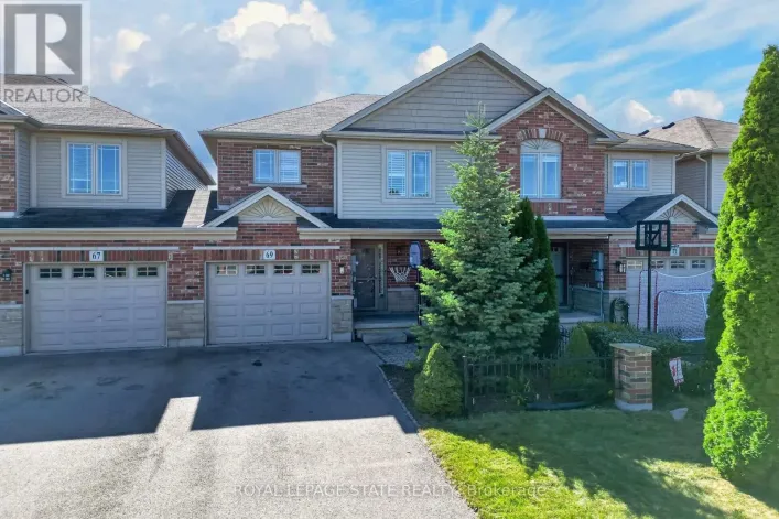 69 SUMNER CRESCENT, Grimsby