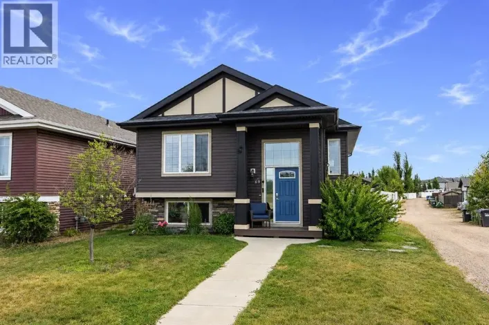 69 Timberstone Way, Red Deer