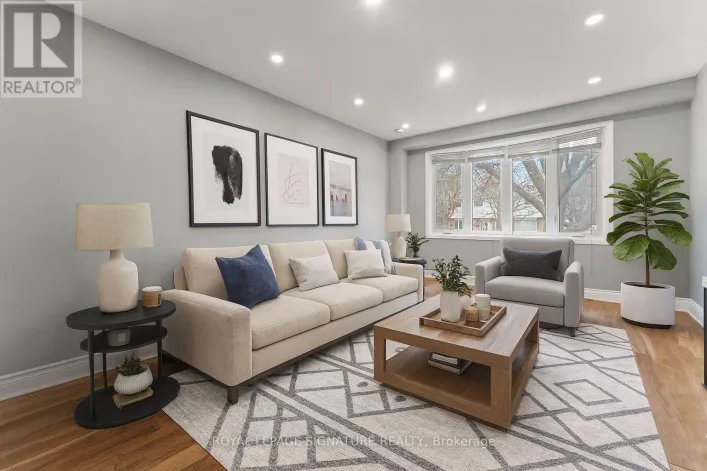 690 ELGIN STREET, Newmarket