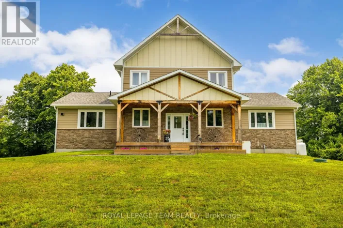 691 RIDEAU RIVER ROAD, Montague