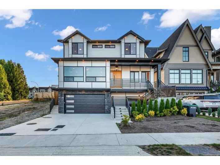6911 205 STREET, Langley