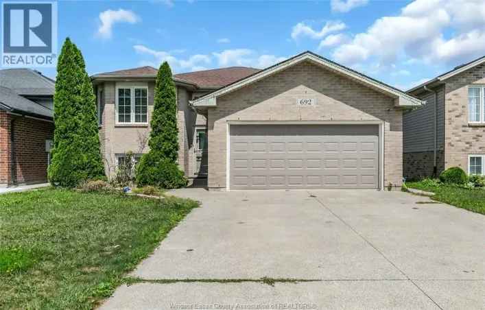 692 DYNASTY, Windsor