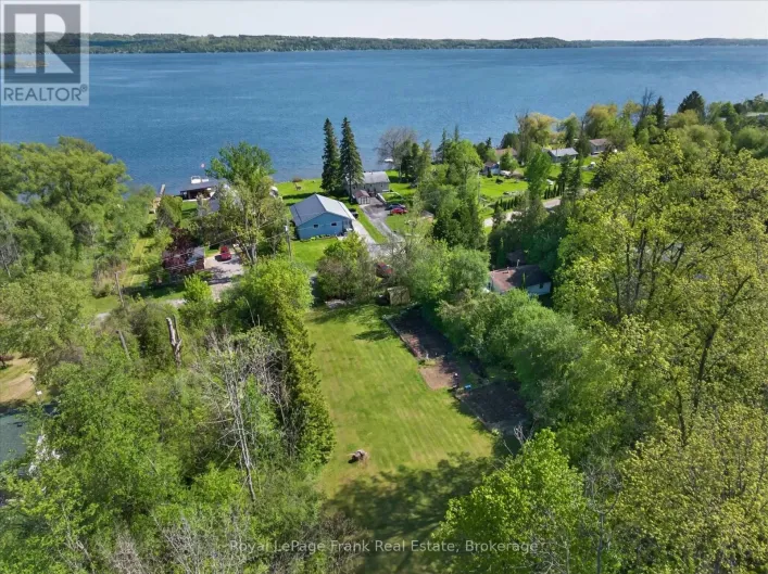 692 NORTH SHORE DRIVE E, Otonabee-South Monaghan