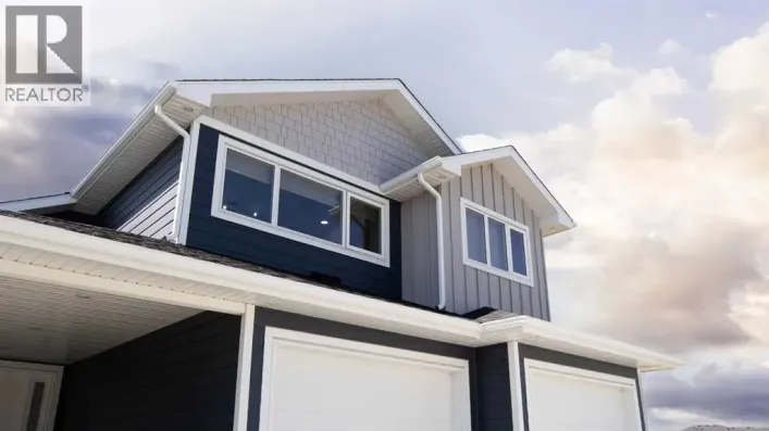 692 Sixmile Crescent S, Lethbridge