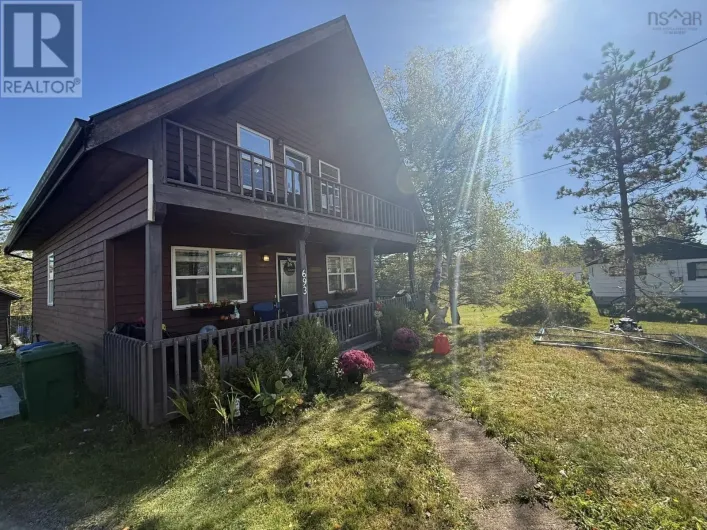693 TRURO HEIGHTS Road, Truro Heights