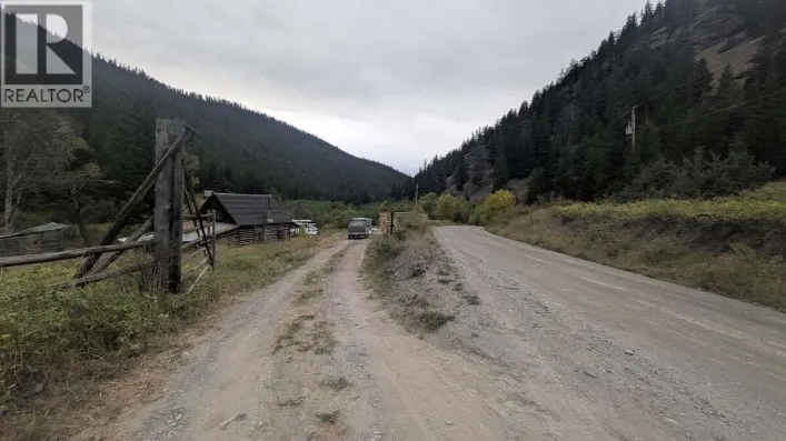 6930 Big Bar Road, Clinton