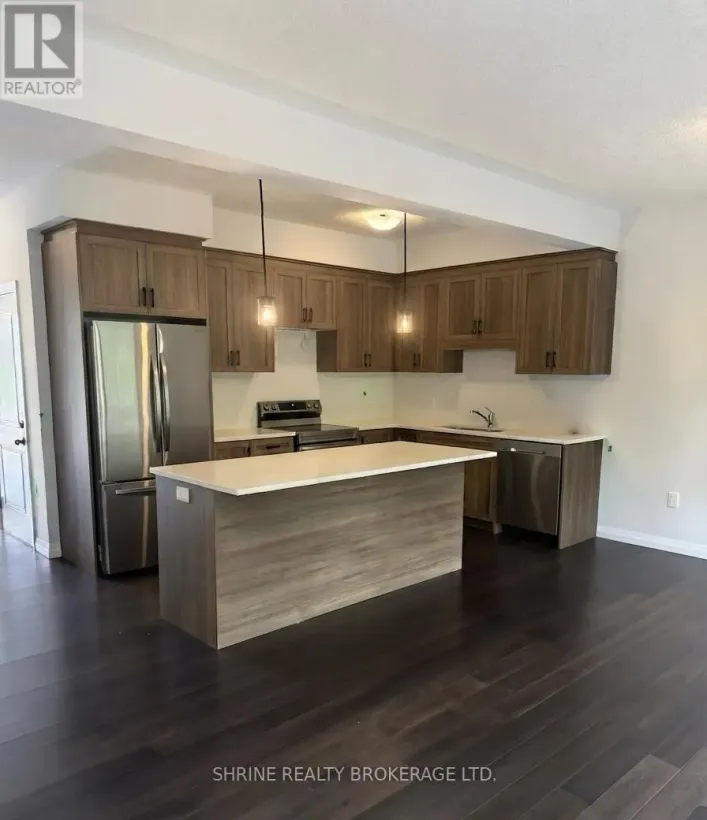 6945 HEATHWOODS AVENUE, London South