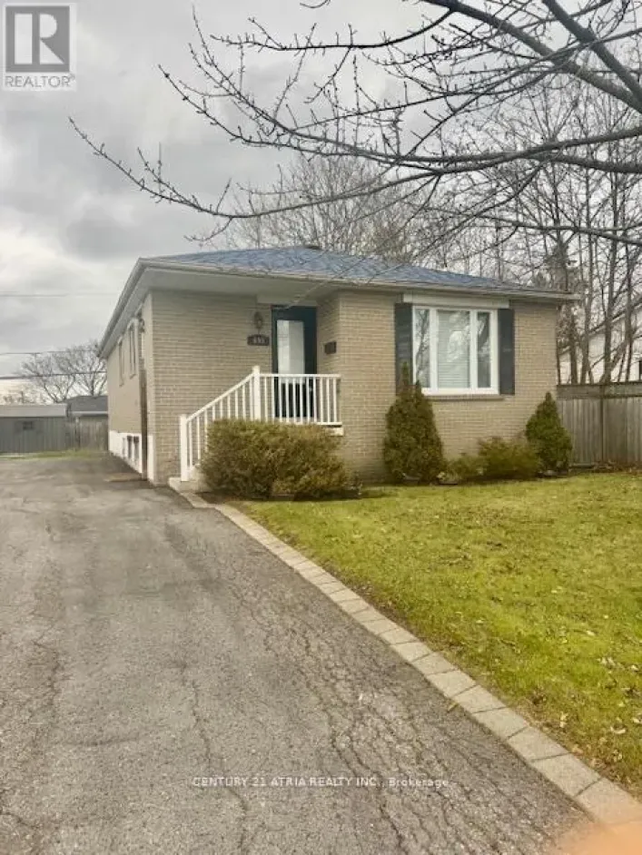 695 ANNLAND STREET, Pickering