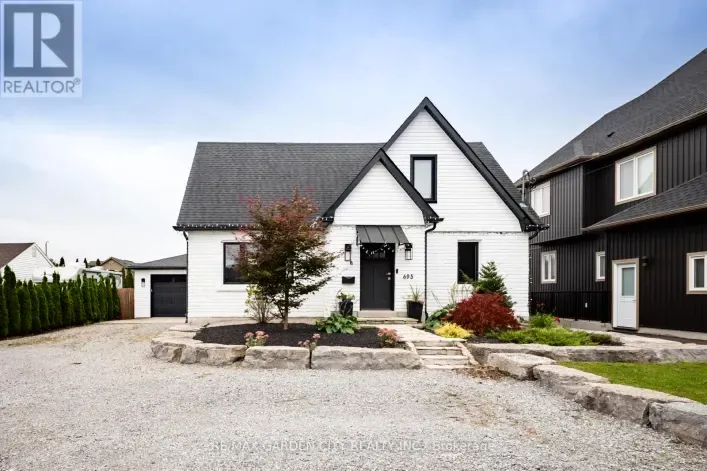 695 QUAKER ROAD, Pelham