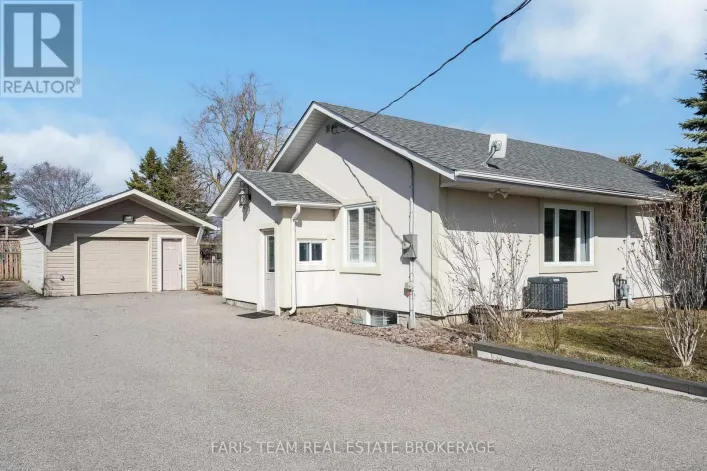 6950 YONGE STREET, Innisfil