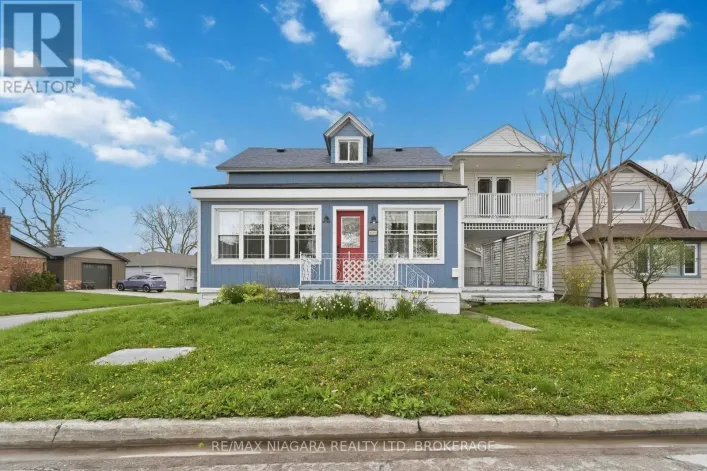 696 LAKESHORE ROAD, Fort Erie