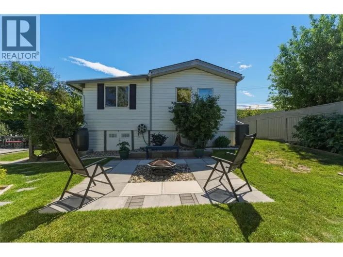 6960 Pleasant Valley Road, Vernon