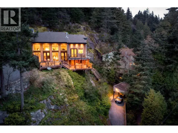 6965 MARINE DRIVE, West Vancouver