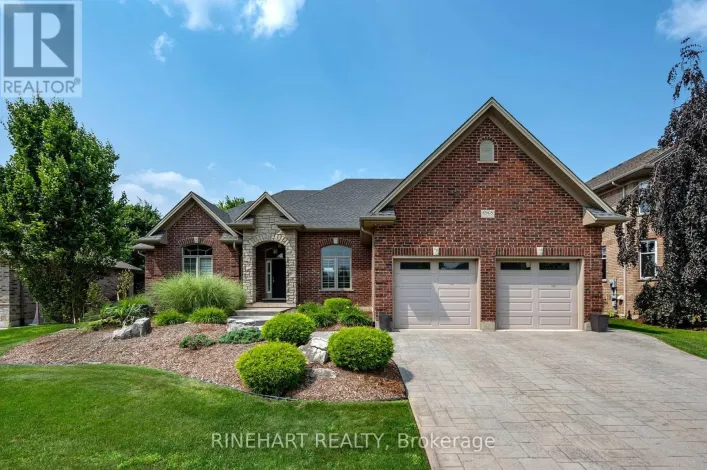 6968 CLAYTON WALK, London South