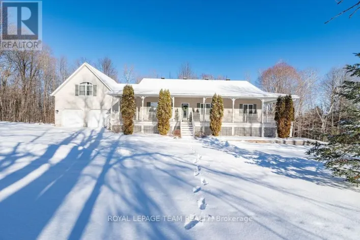 698 BARRYVALE ROAD, Greater Madawaska