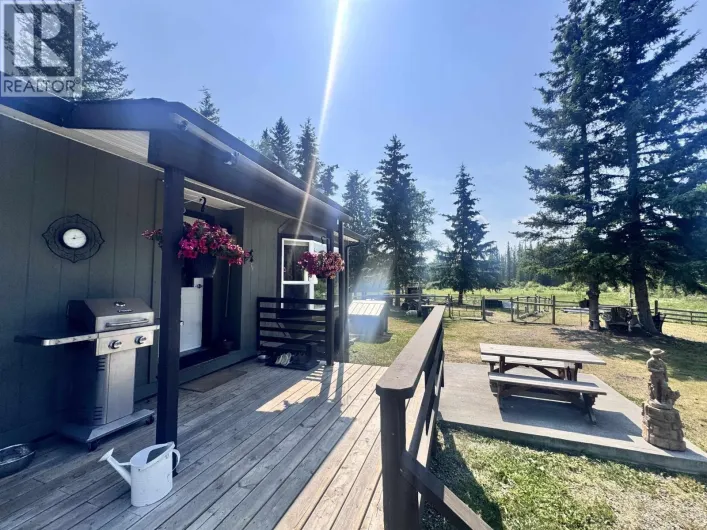 6982 INMAN ROAD, Lone Butte