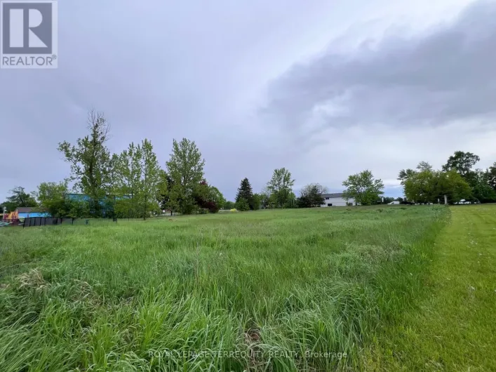 6984 HIGHWAY 62, Belleville