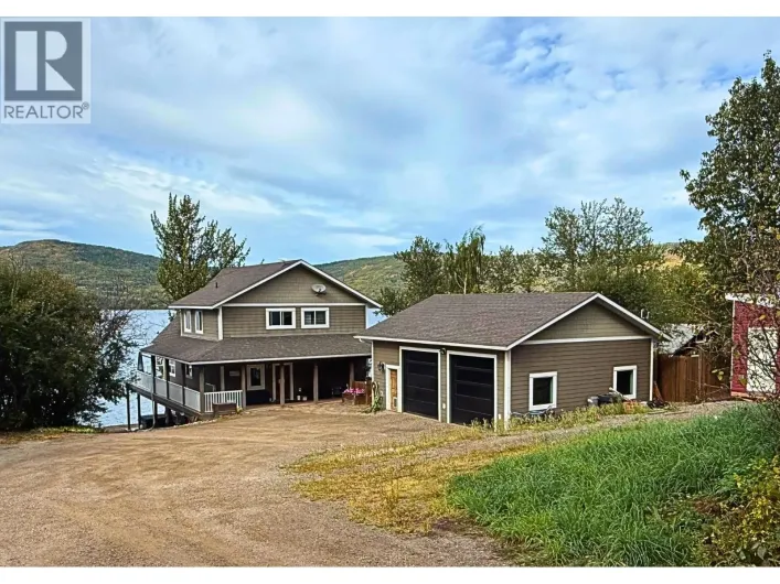 6986 South Moberly Lake Road, Moberly Lake