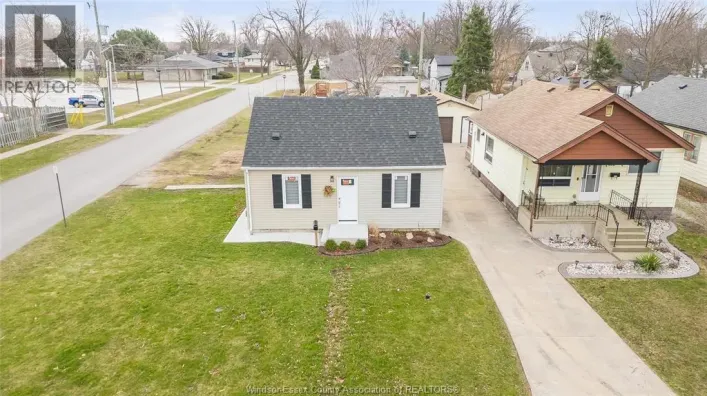 699 ALEXANDRINE STREET, Windsor