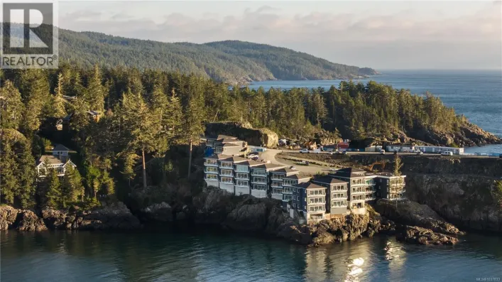 6B 1000 SookePoint Pl, Sooke