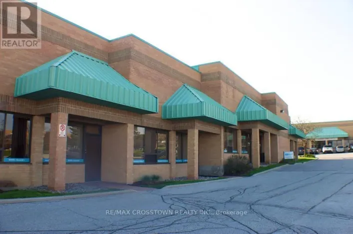 7 - 1 - 17075 LESLIE STREET, Newmarket