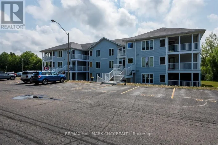 7 - 10 MULLIGAN LANE, Wasaga Beach