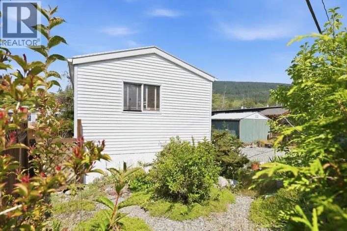 7 1413 SUNSHINE COAST HIGHWAY, Gibsons