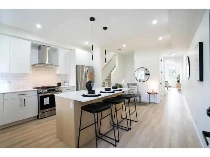 7 14311 60 AVENUE, Surrey