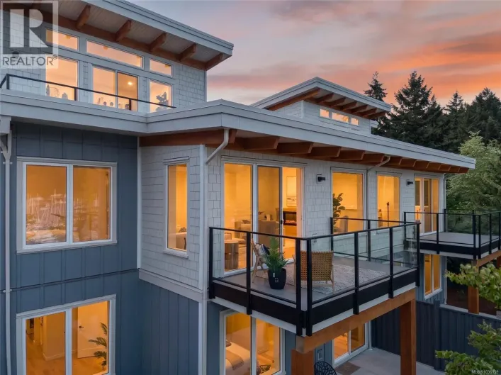 7 152 Marina View Dr, Ladysmith