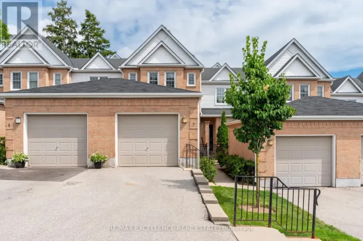 7 - 1570 RICHMOND STREET, London North